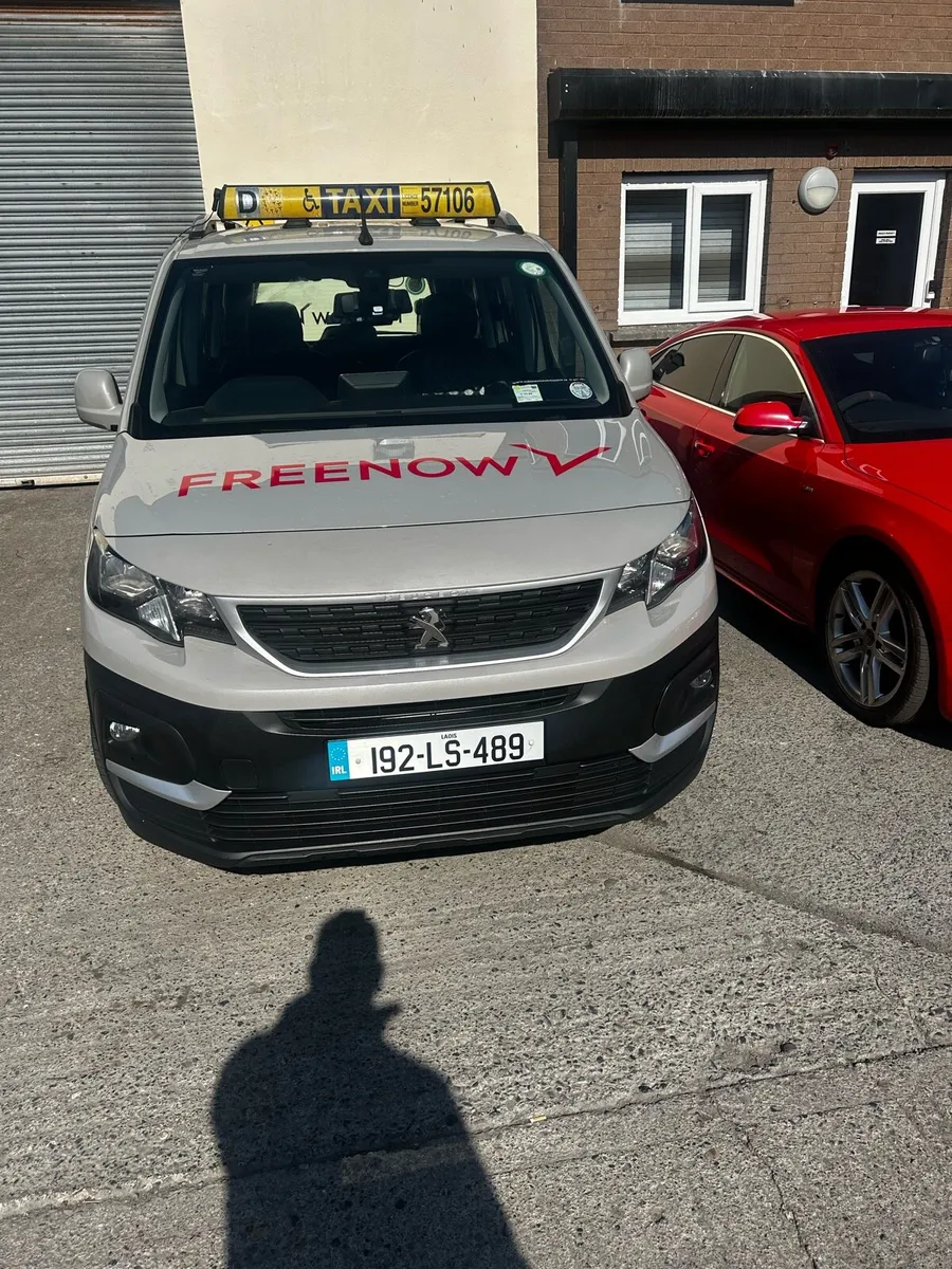 TAXI RENTAL From €280 PER Week - Image 1
