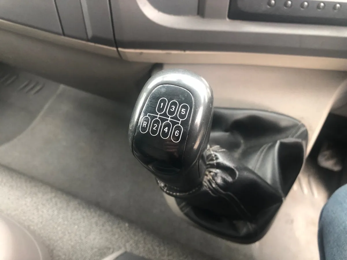 2019 (oct) Daf lf 45-180 manual chassis cab - Image 4