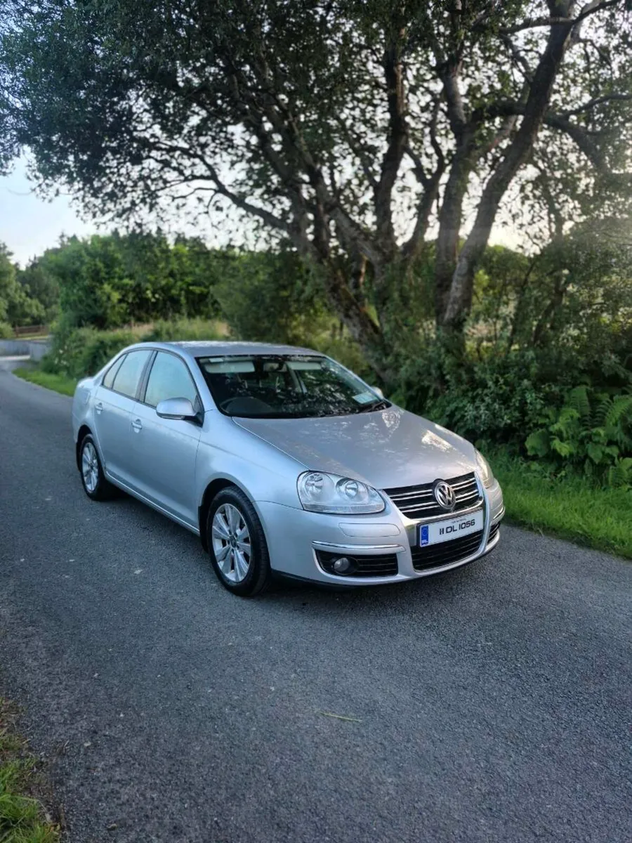 2011 Volkswagen Jetta 1.6TDI - Image 1