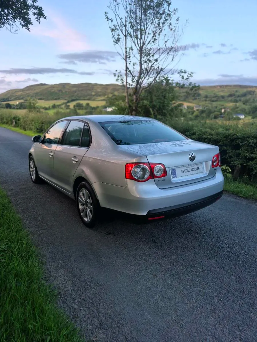 2011 Volkswagen Jetta 1.6TDI - Image 4