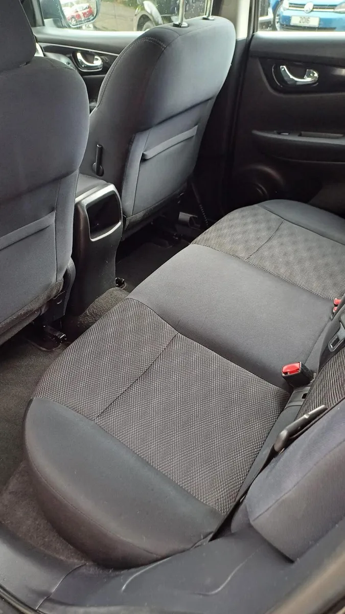 Nissan Qashqai 2015 - Image 4