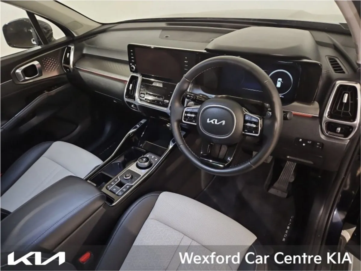 Kia Sorento 1.6 Phev 4X4 SAM 7 Seater Low Km s - Image 3