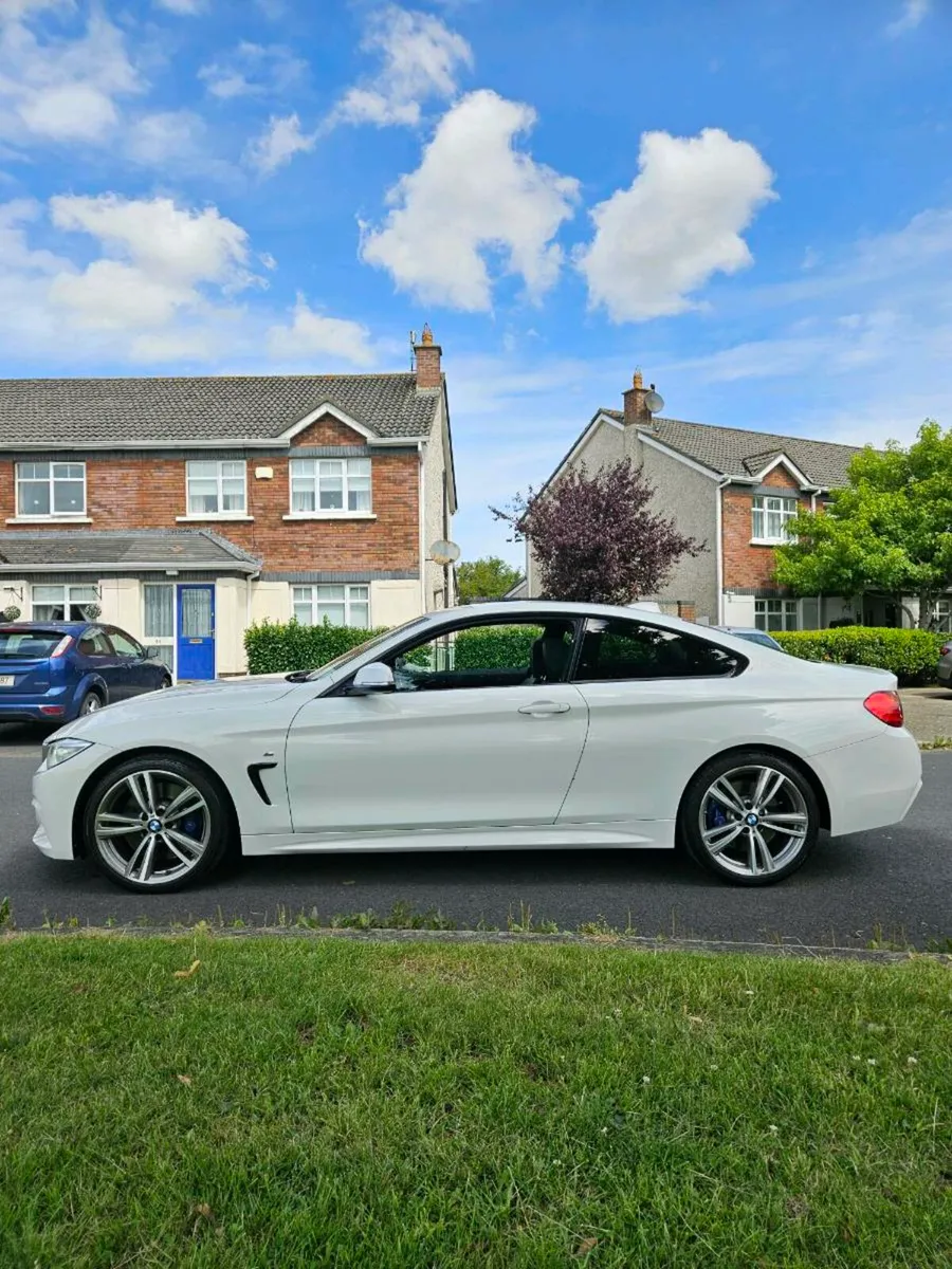 BMW 435i  M-Sport -2015 - Alpine White - Image 3
