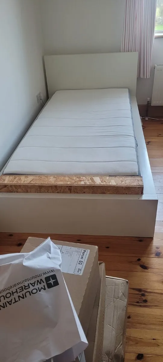 Single Bed - Image 4