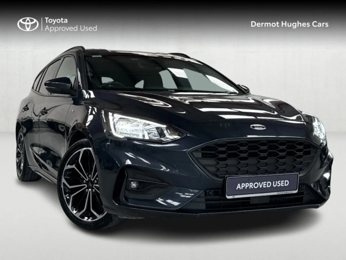 Ford Focus ST-LINE 5W 1.5 TDCI 120PS A8 4DR - Image 1