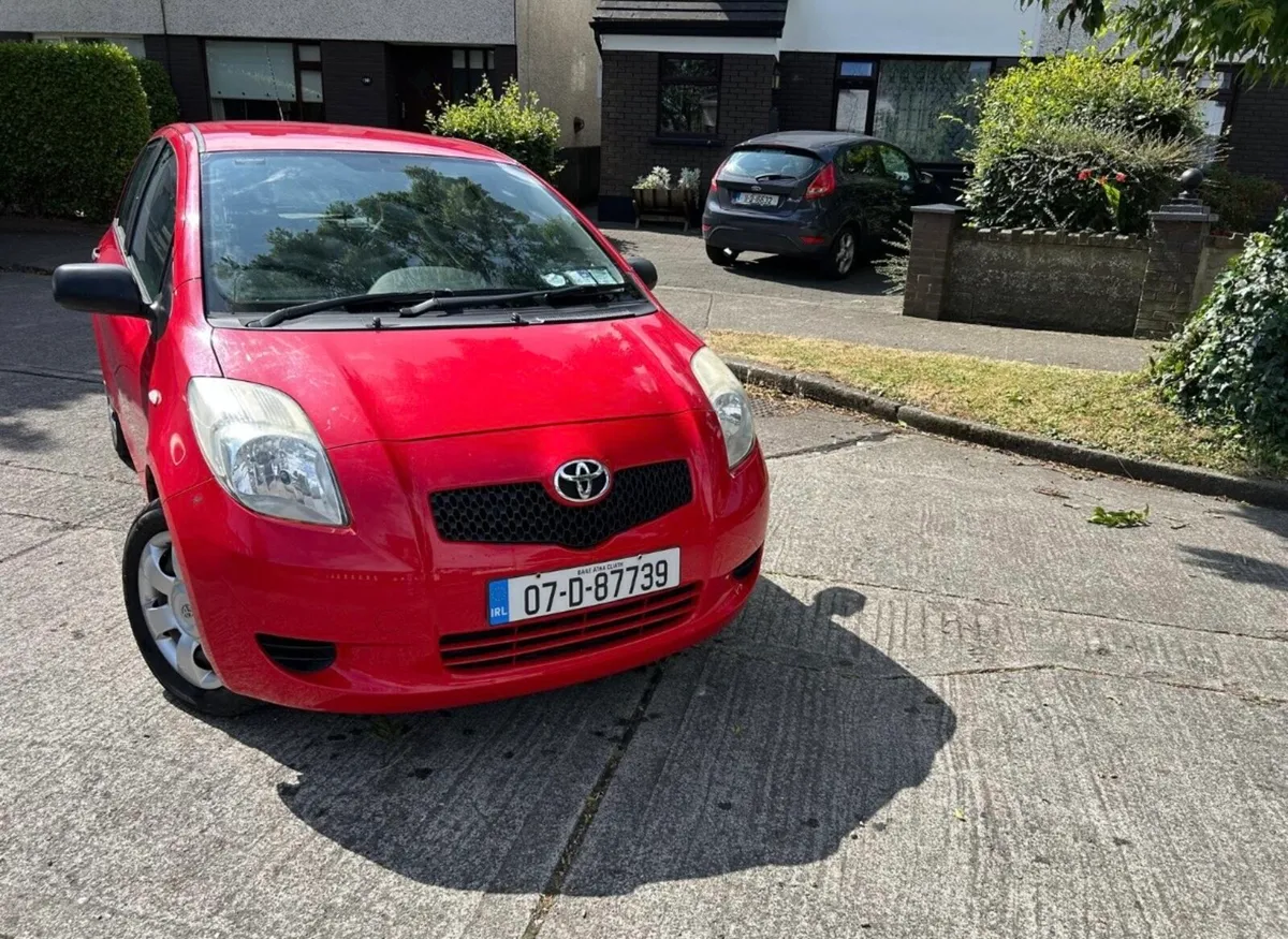 Toyota Yaris 2007 - Image 3