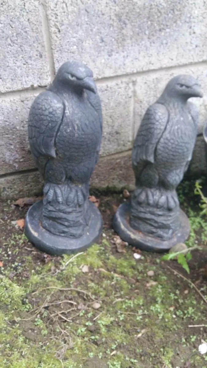 Garden status - Image 1