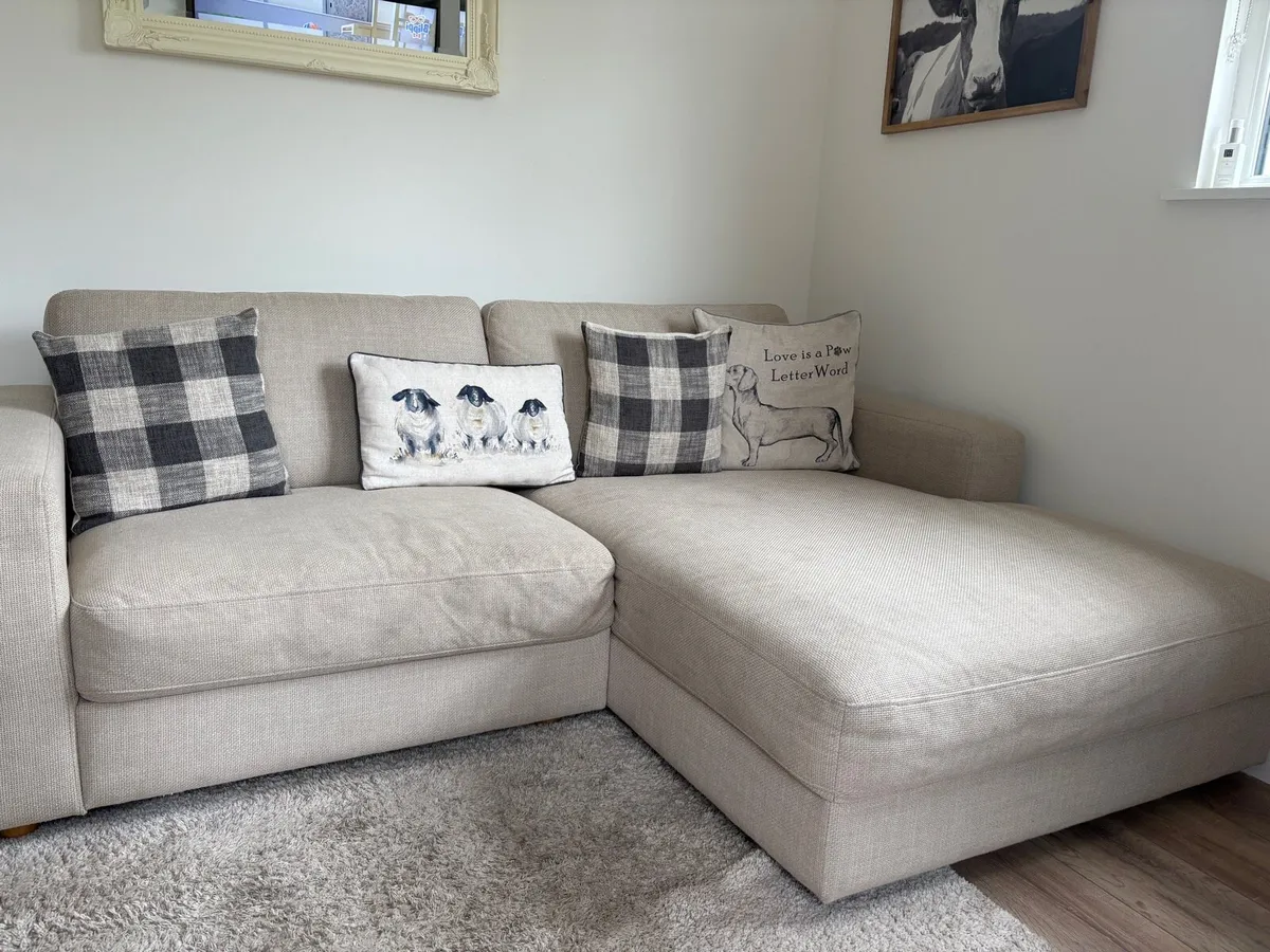 L-shaped sofa - Image 1