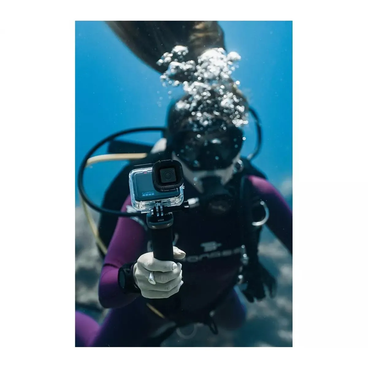 Free Delivery - New GoPro Hero 13 Bundle - Image 4