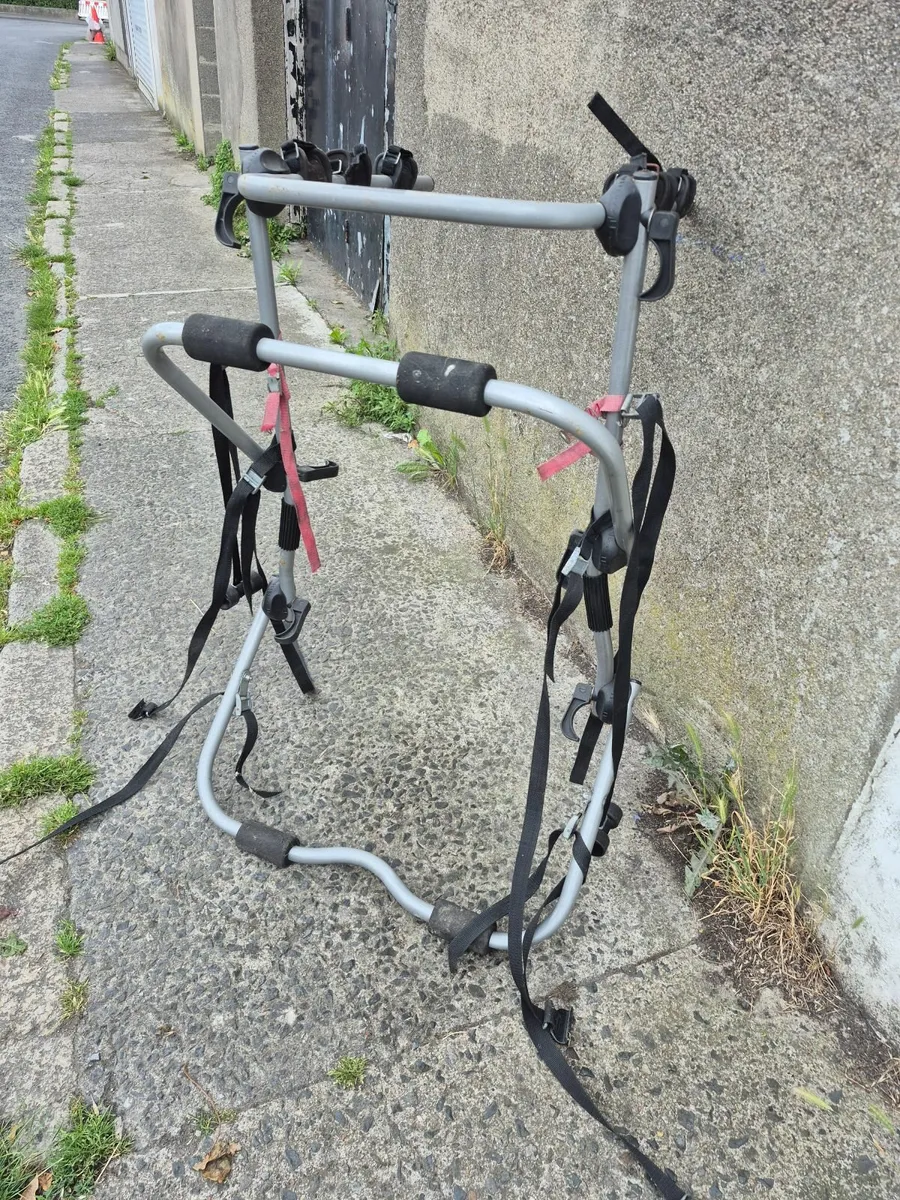 3 X bikes carrier