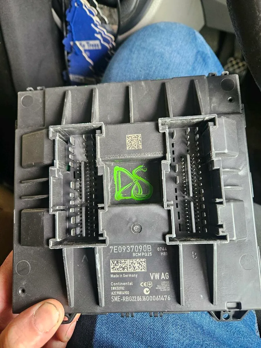 Body control module - Image 2