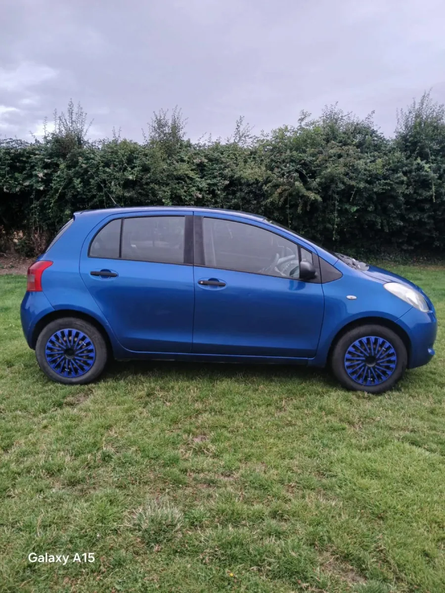 Toyota Yaris 2006 - Image 3