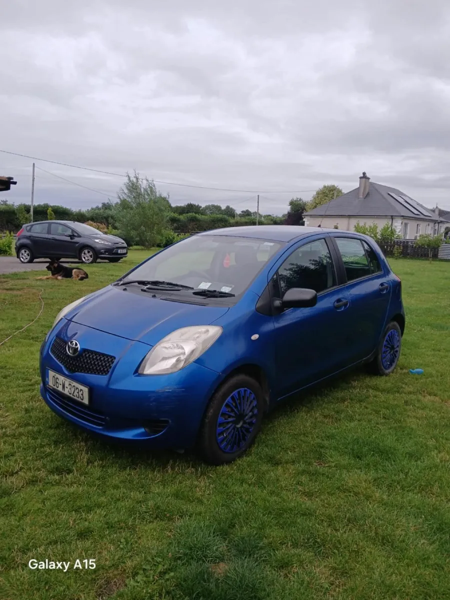 Toyota Yaris 2006 - Image 4