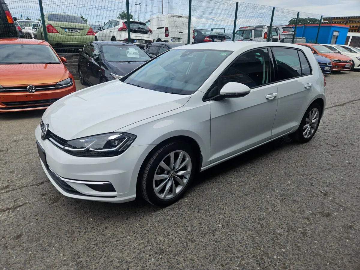 2019 Volkswagen Golf 1.2 Automatic mark 7.5 - Image 3