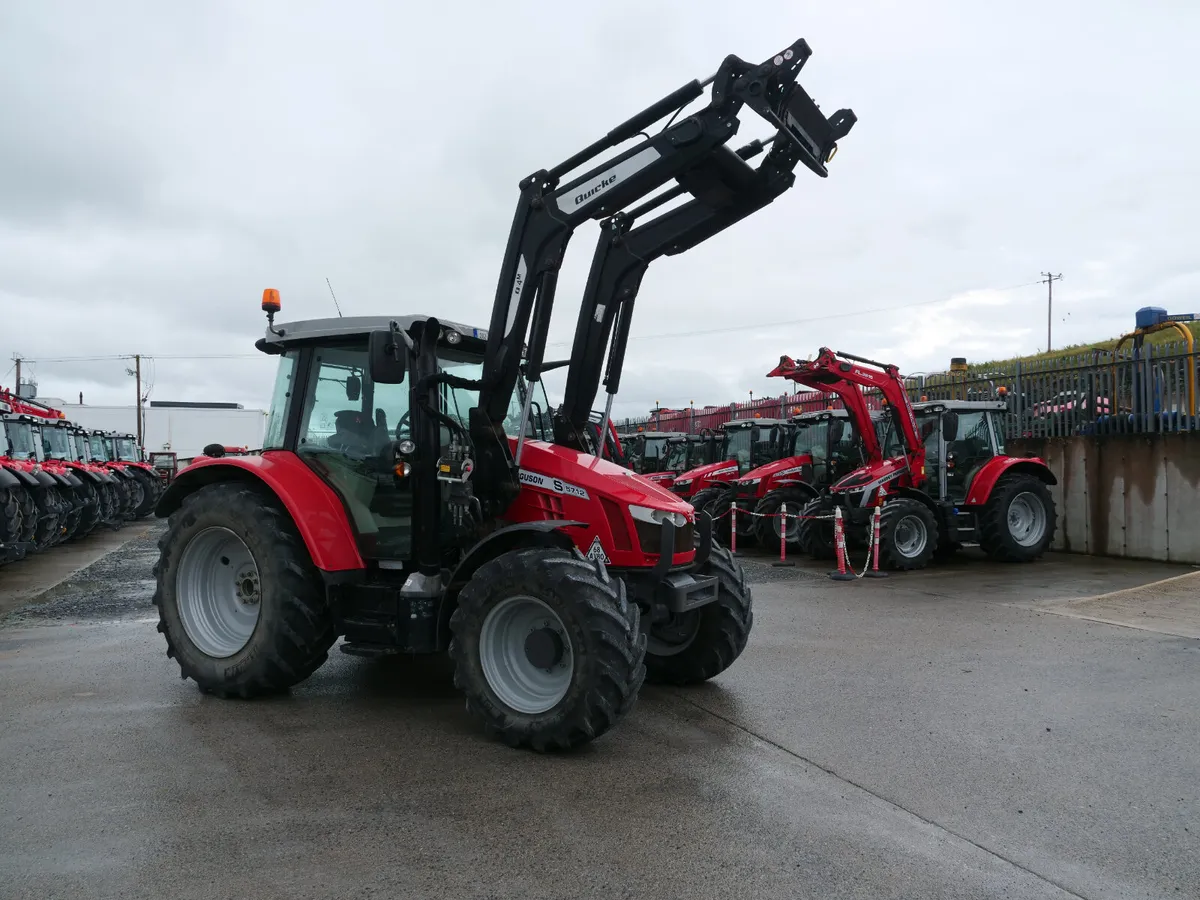 MASSEY FERGUSON 5712S - Image 2