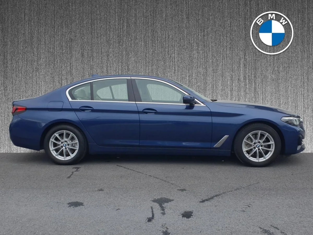 BMW 5 Series 520d SE - Image 3