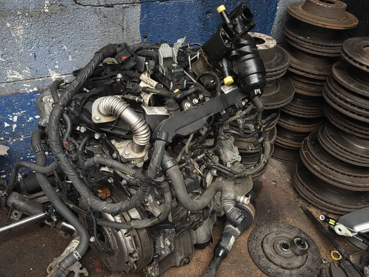 Opel Astra Engine - Image 1