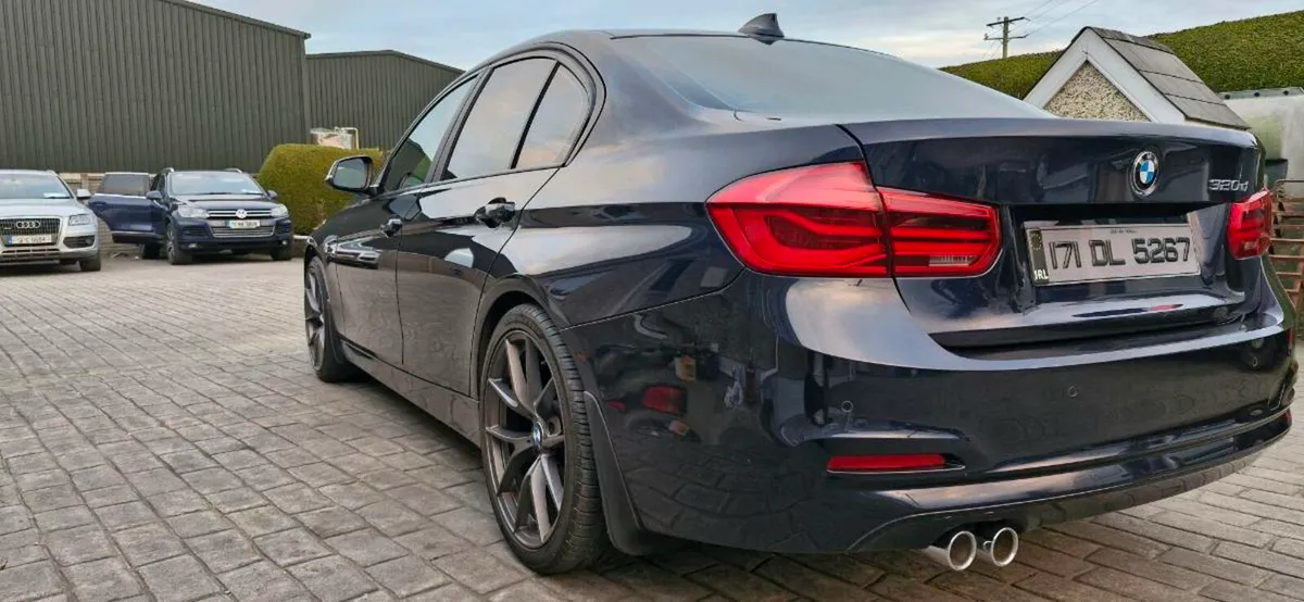 BMW 320d F30 Efficient Dynamic Edition - Image 3