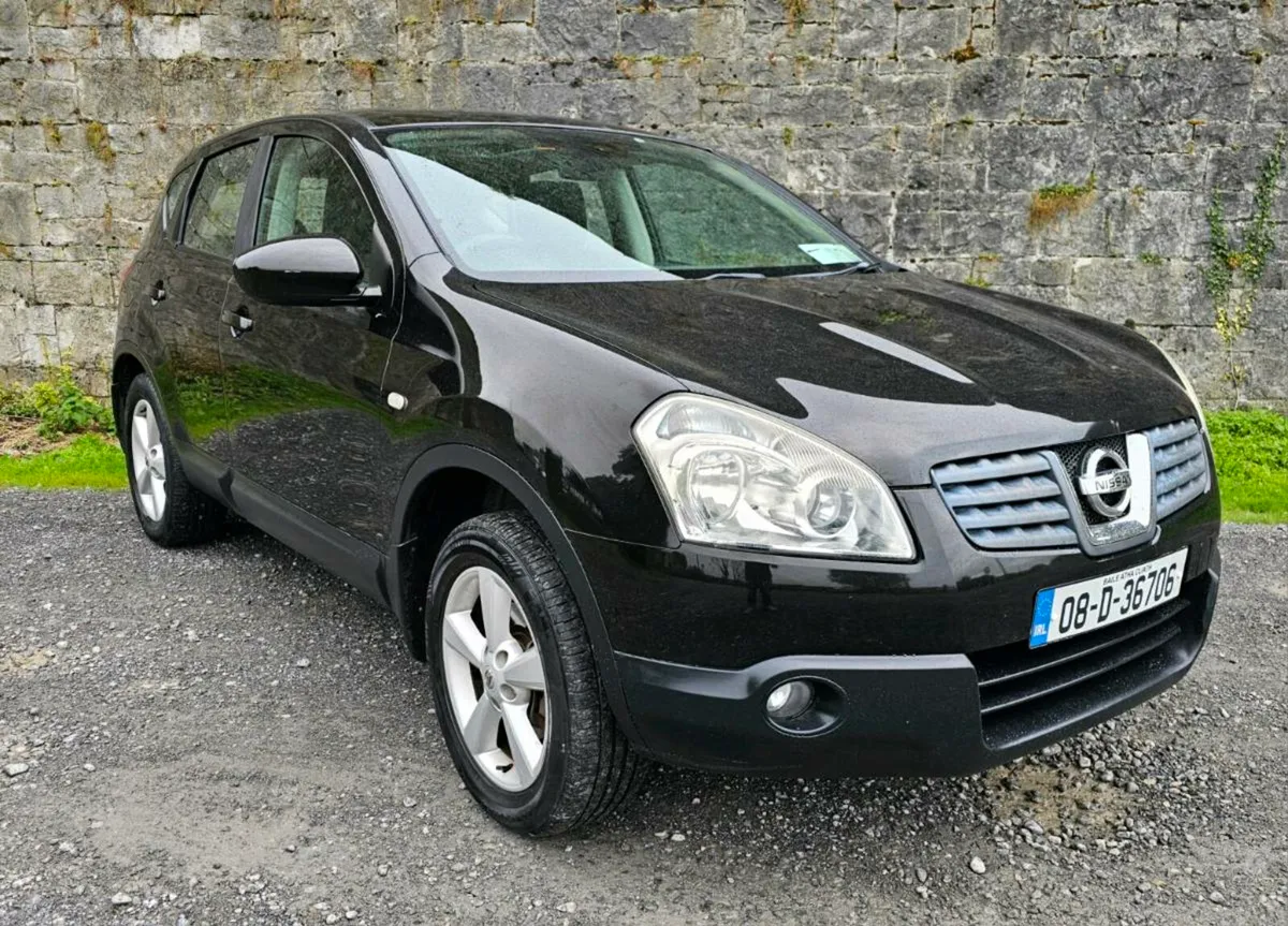 Nissan Qashqai SVE 1.6 Petrol with NCT&TAX - Image 1