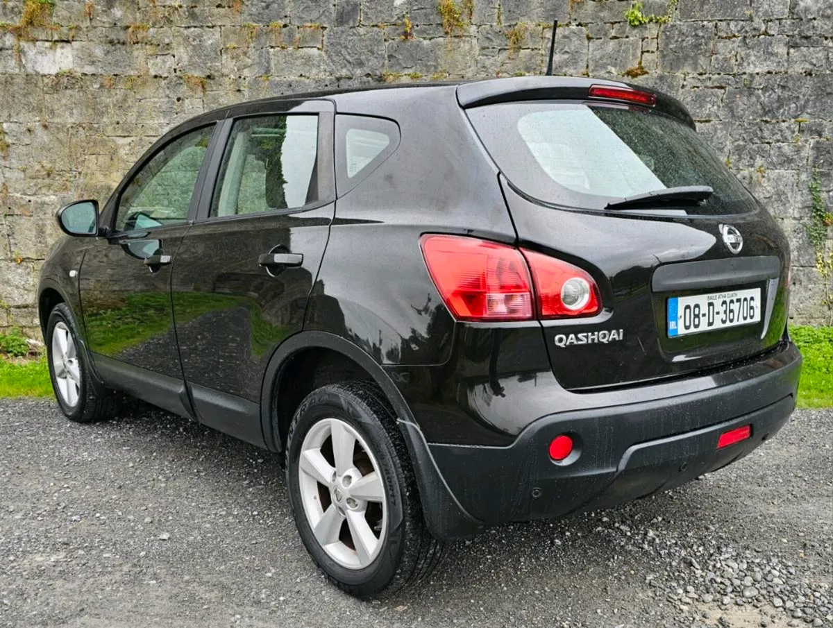 Nissan Qashqai SVE 1.6 Petrol with NCT&TAX - Image 2