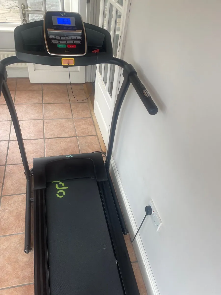 Treadmill - Image 2