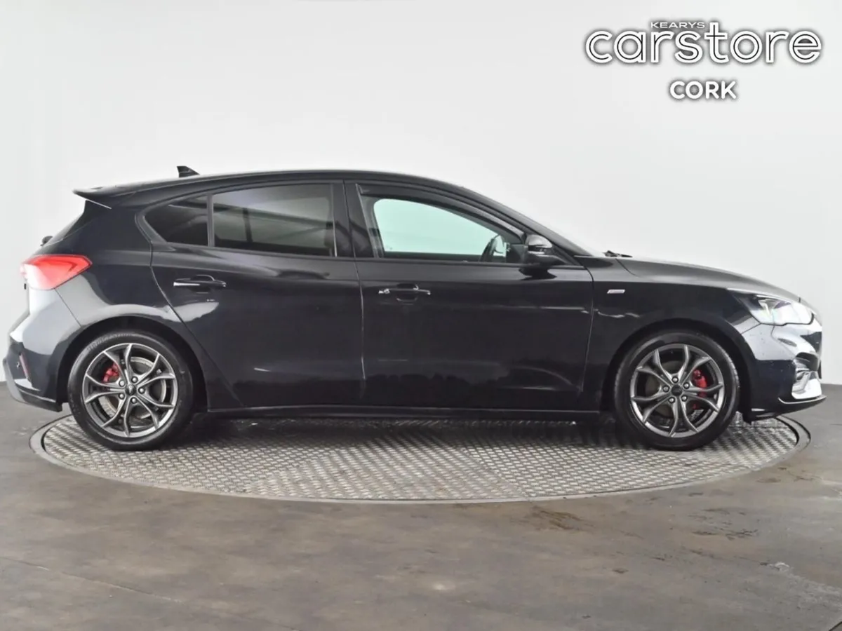 Ford Focus 1.5 Tdci 120PS St-line - Image 3