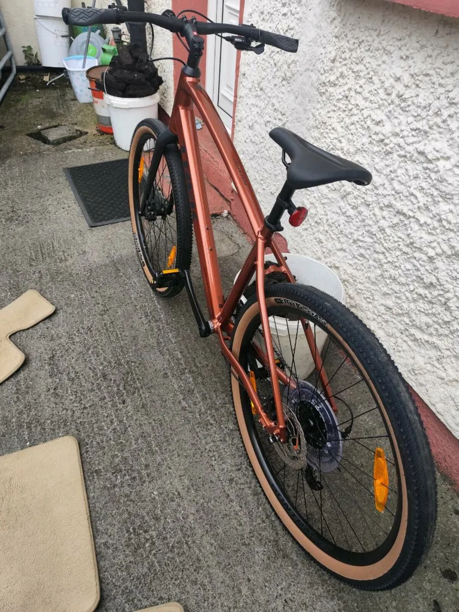 Brand new Trek dual sport 3 - Image 3