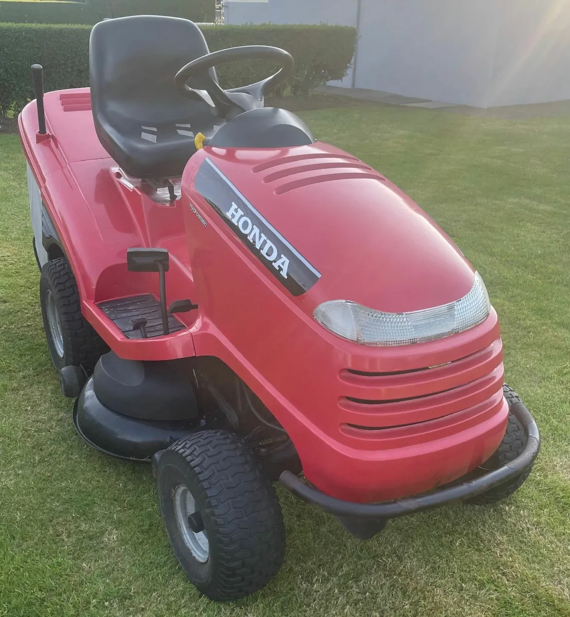 HONDA Ride On Lawnmower - Image 4