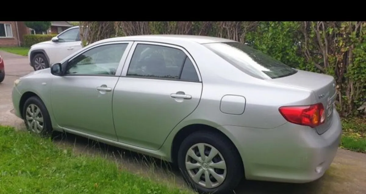 Toyota Corolla - Image 4