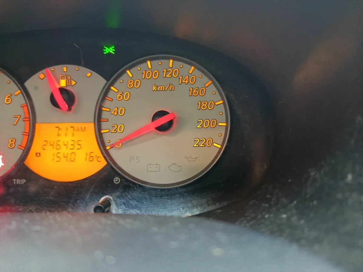 Nissan Micra 2008 - Image 2