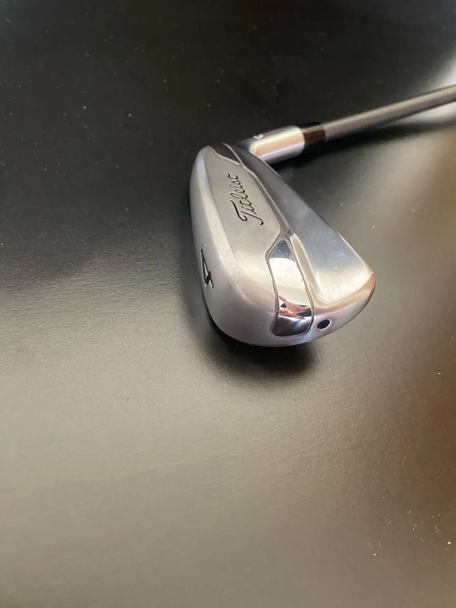 Titleist U500 4 iron - Image 2