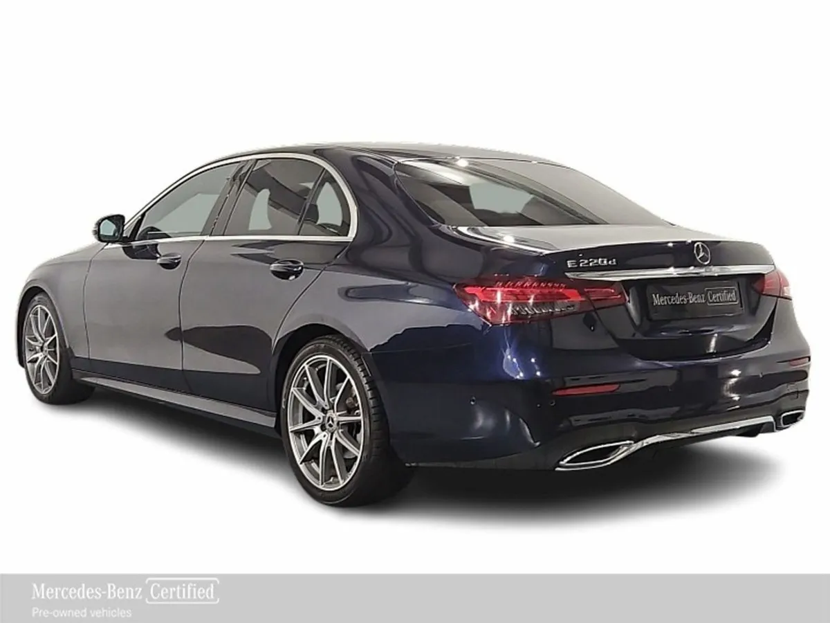 Mercedes-Benz E-Class E220d AMG With Nappa Leathe - Image 4
