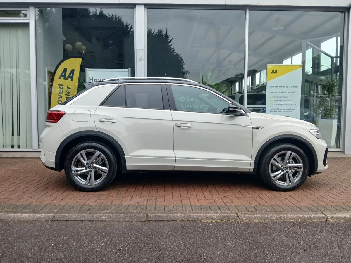 Volkswagen T-Roc T-roc R-line 75 1.0 TSI M6F 116HP - Image 3