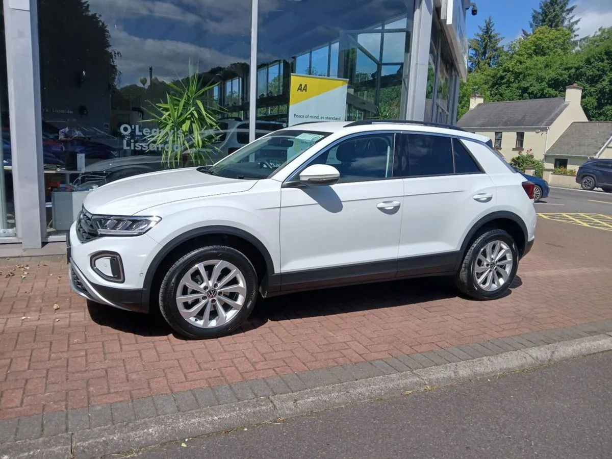 Volkswagen T-Roc T-roc Life 2.0 TDI M6F 116HP - Image 2