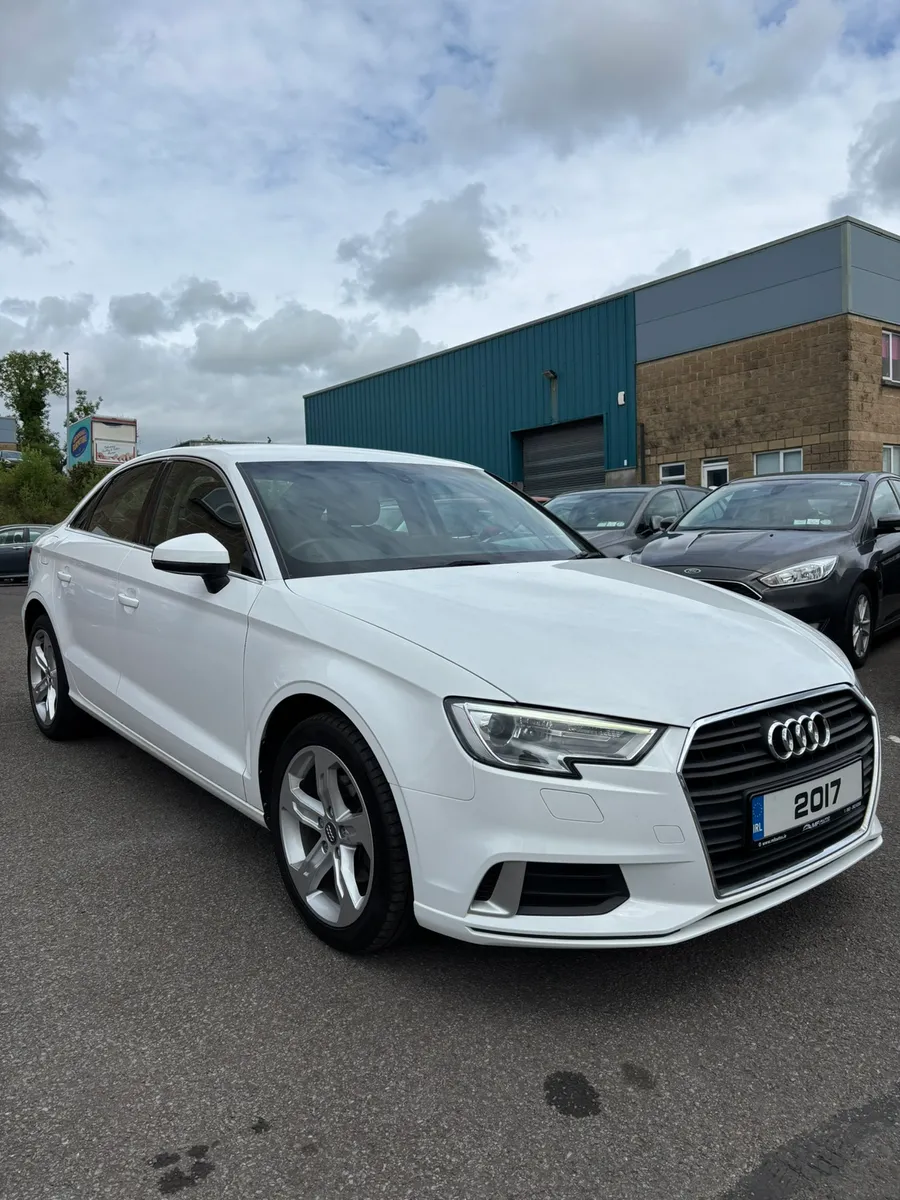 2017 AUDI A3 1.6 SPORT *AUTOMATIC* - Image 2