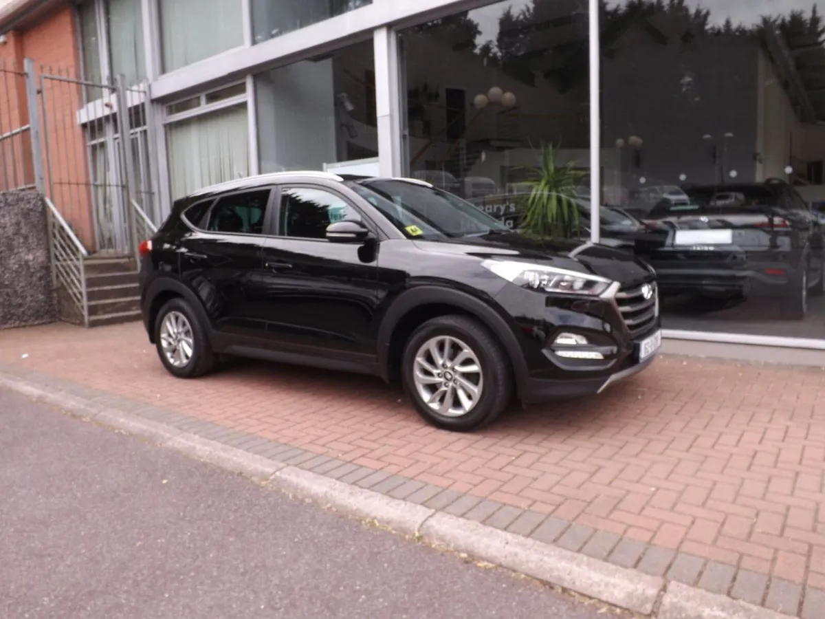 Hyundai Tucson 1.7 D Comfort Plus - Image 1