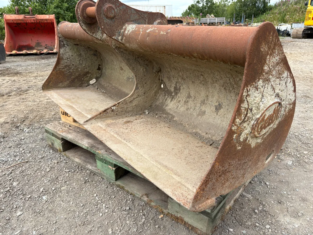 Grading Bucket (G11) --> Geith - Image 1