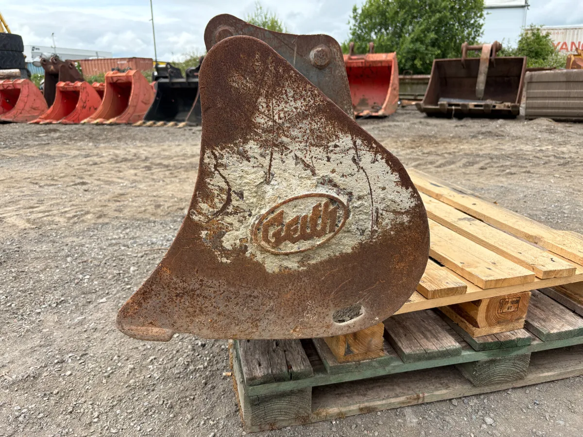 Grading Bucket (G11) --> Geith - Image 4
