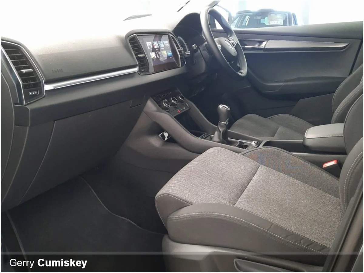Skoda Karoq Style 2.0tdi 115HP - Image 4