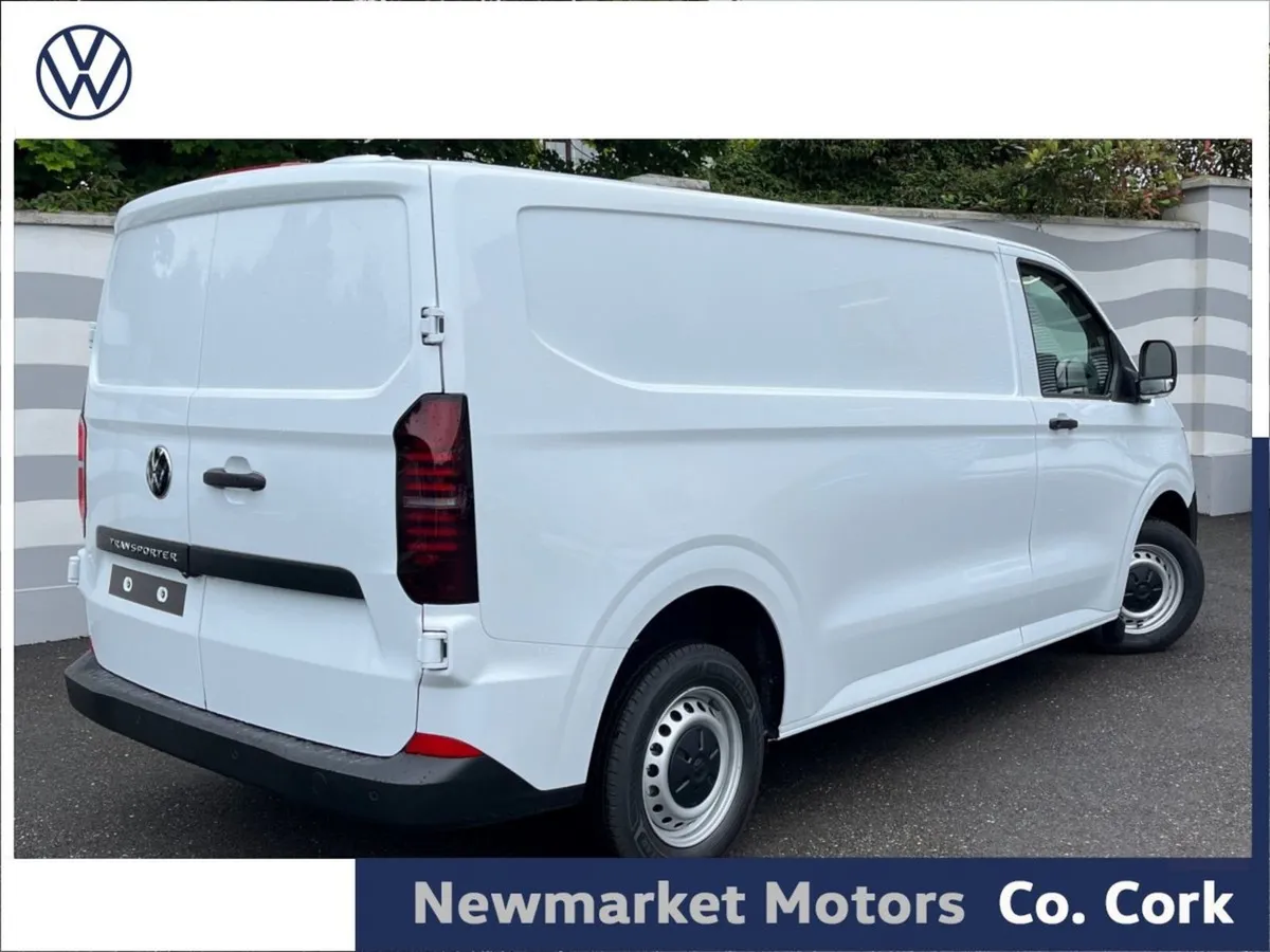 Volkswagen Transporter 2.0tdi 110BHP Trendline Lo - Image 3
