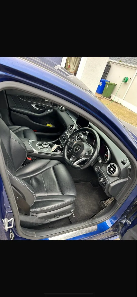 Mercedes c220 AMG - Image 4