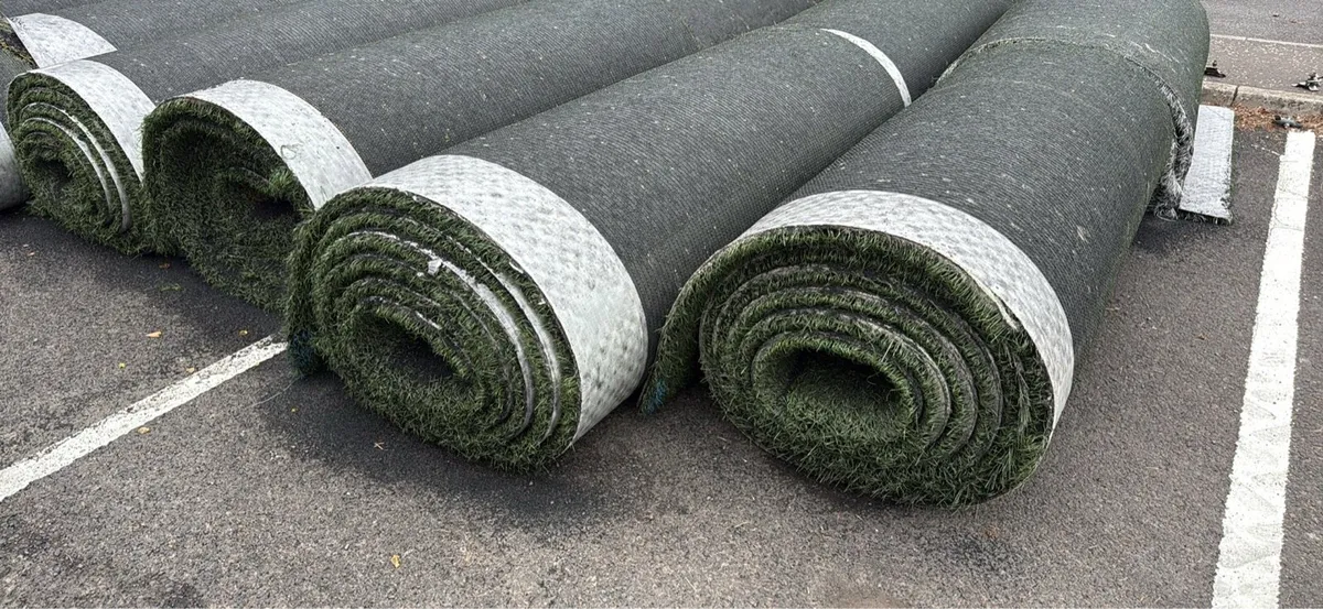 Astro turf, 3G grass, synthetic turf - Image 1