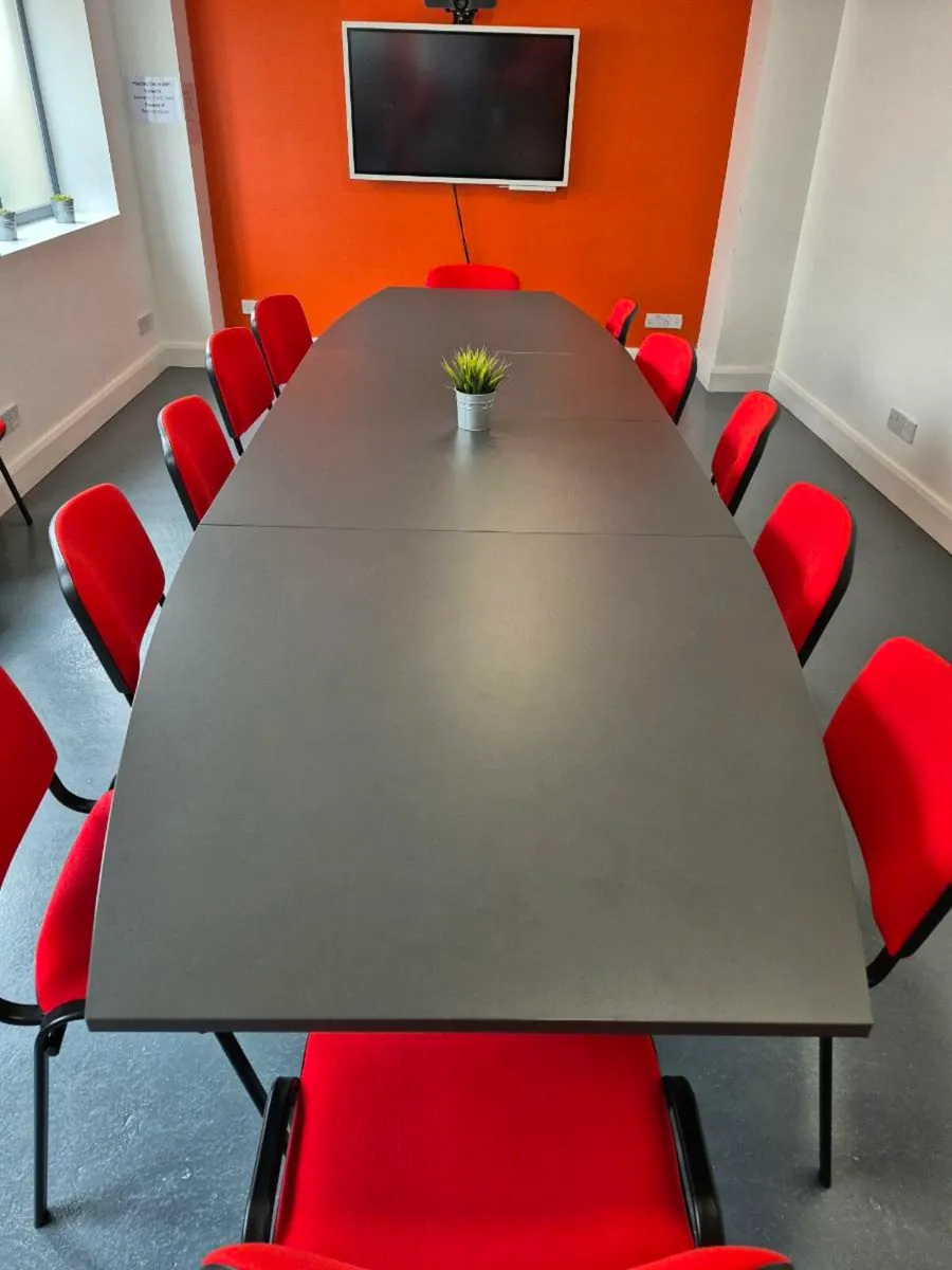 Meeting room table - Image 1
