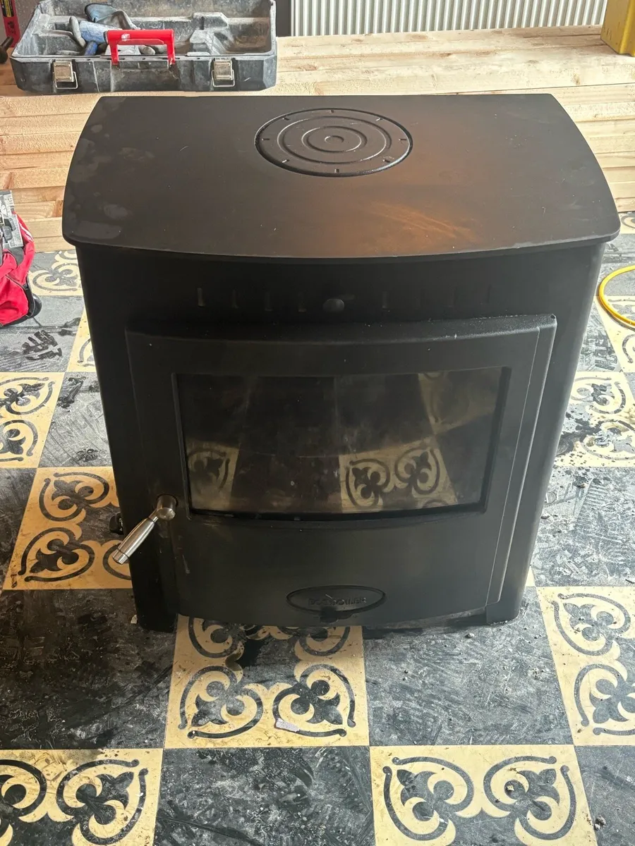 Arada Stratford EB25 HE multi Fuel Boiler Stove - Image 1