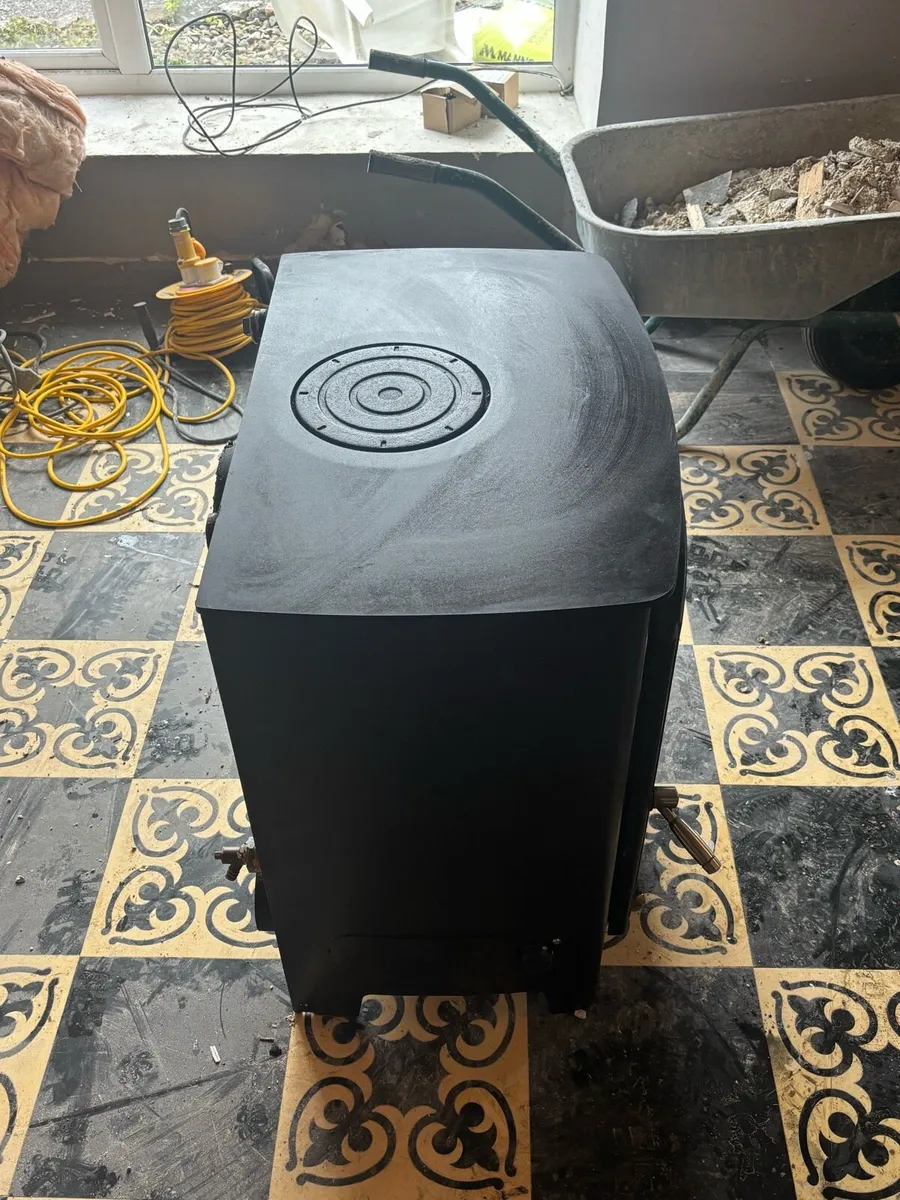 Arada Stratford EB25 HE multi Fuel Boiler Stove - Image 2