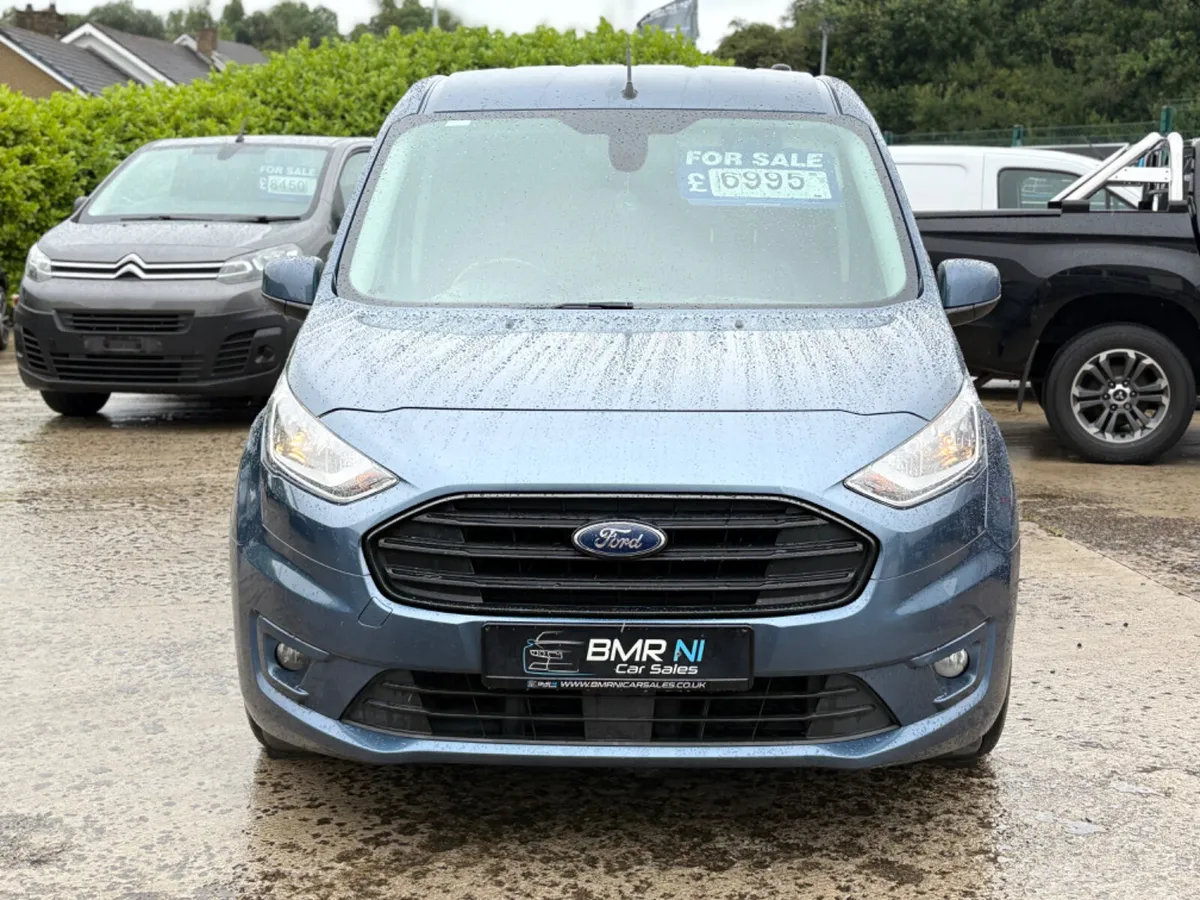 FORD TRANSIT CONNECT 2019 TOP SPEC - Image 4