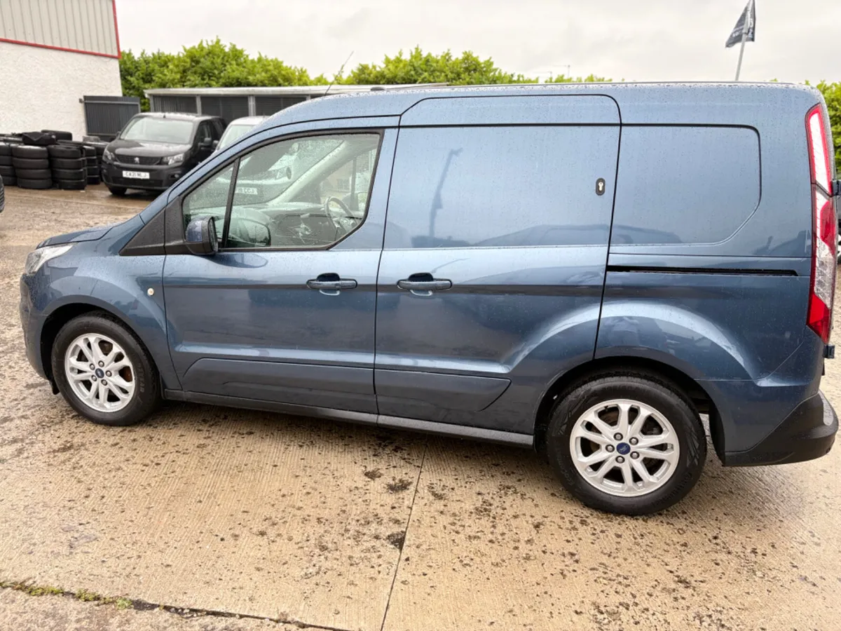 FORD TRANSIT CONNECT 2019 TOP SPEC - Image 3