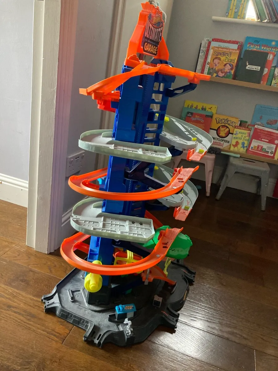 Hot Wheels Ultimate Garage - Image 3