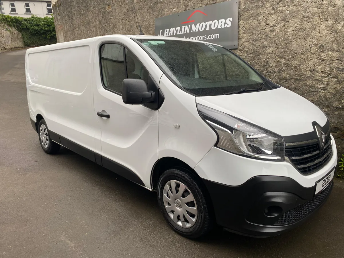 Sept 2021 Renault Traffic LWB Business DCi 145 - Image 1