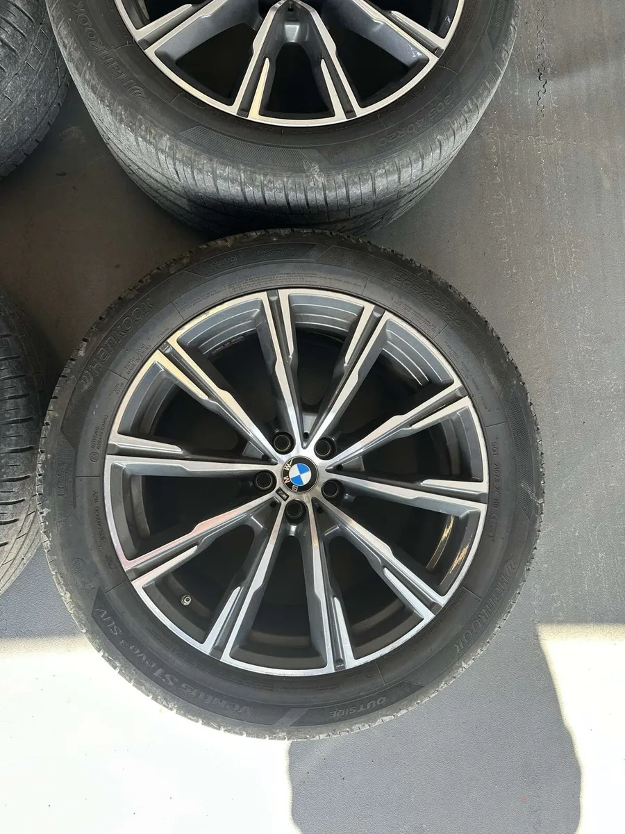 Genuine BMW X5 20” Alloys - Image 3